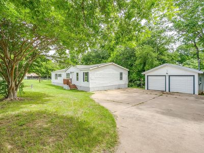 3368 Fm 66, Grandview, TX, 76050