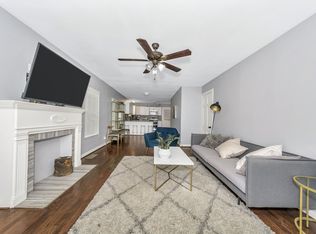 2439 Wentworth St, Dallas, TX 75211