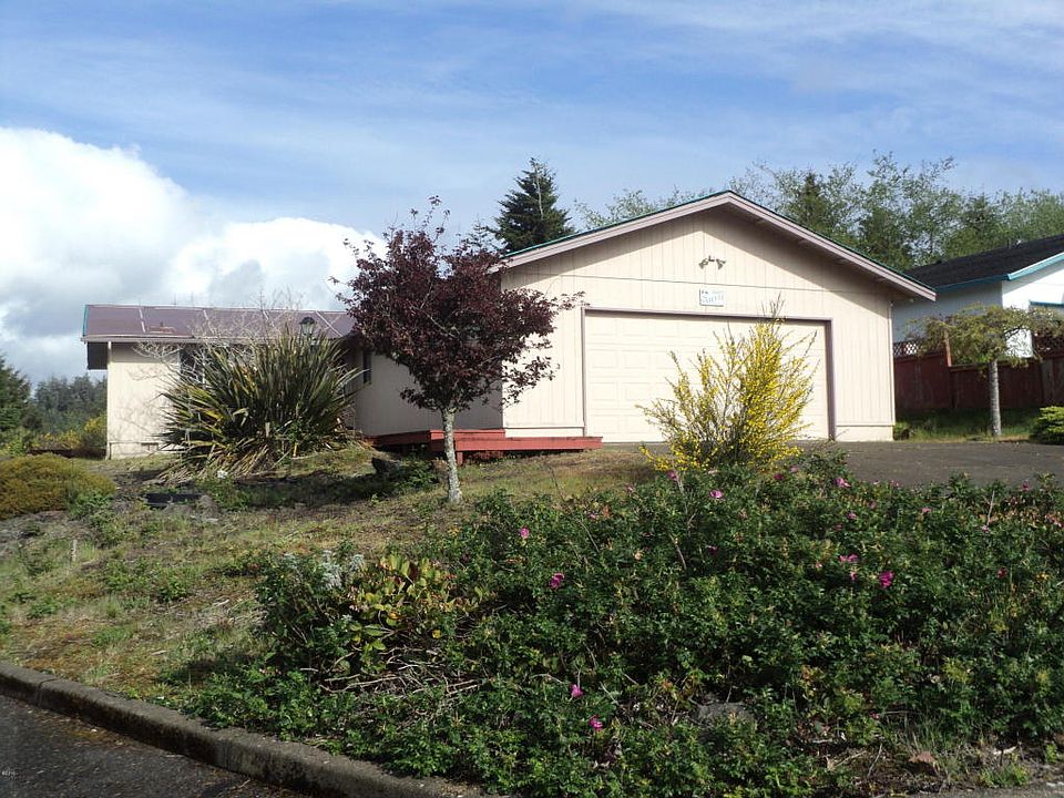 1st image of 885 SE Ball Blvd