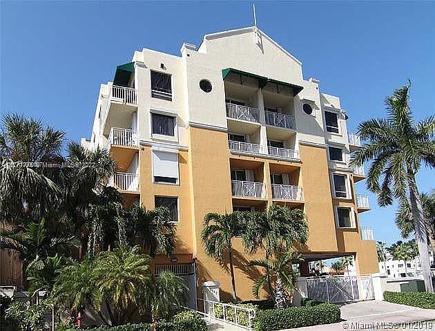 1st image of 2642 Collins Ave APT 409