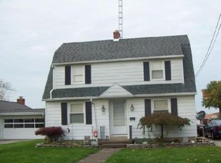 216 Huffman St, Bellevue, OH 44811