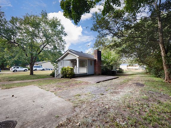 5th image of 3424 Clopton St SW