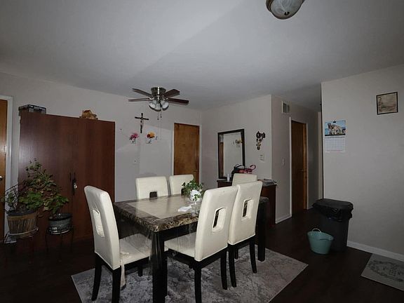 3rd image of 1505 Juneway Ter