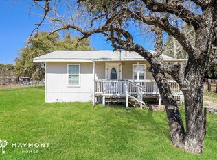 4283 Kings Ln, Von Ormy, TX 78073