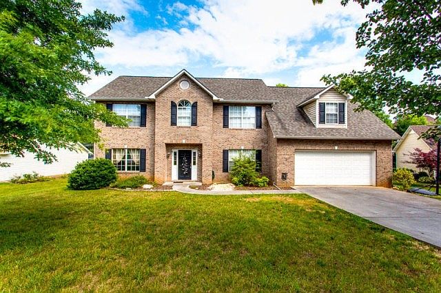1st image of 1111 Avocet Ln