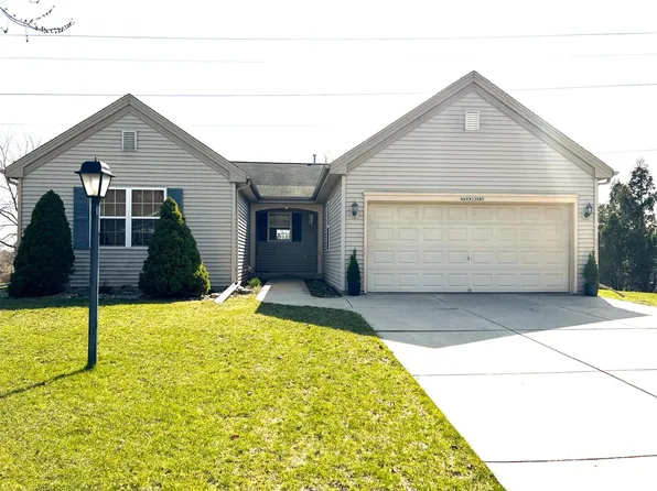 N67W23585 Linda DRIVE, Sussex, WI 53089