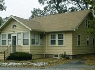 14 Ford Pl, Westwood, MA 02090