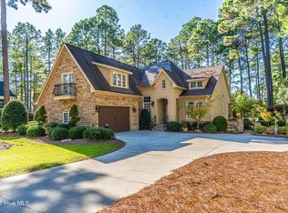 18 Augusta Dr, Southern Pines, NC 28387