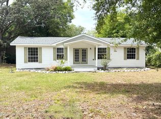 635 Oakleigh Ave, Gulfport, MS 39507