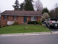 1st image of 975 N 3rd St