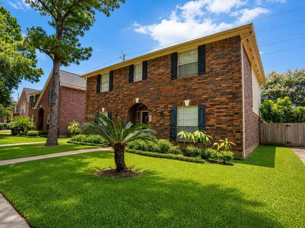 2306 Bent River Dr