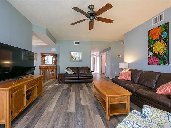 3rd image of 7163 Prosperity Cir #302