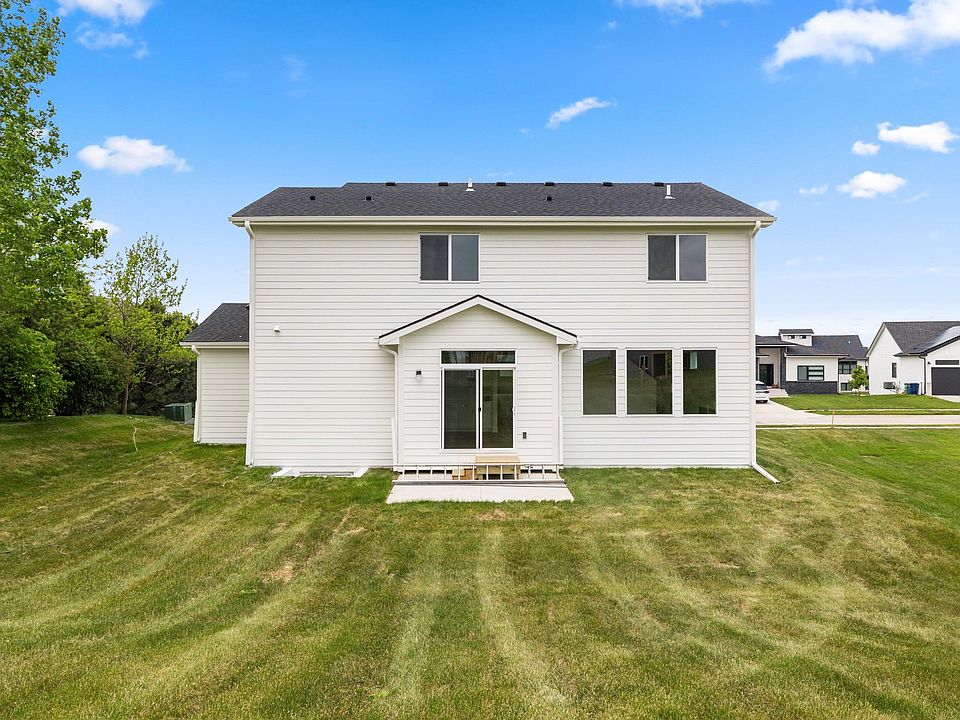 5005 147th St, Urbandale, IA 50323 | MLS #733632 | Zillow
