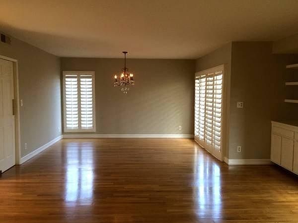 1st image of 144 N Hamilton Dr #4