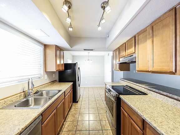 4th image of 8337 N 58th Ave