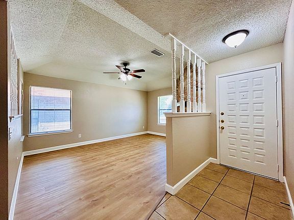 5th image of 12300 Deer Falls Dr #B