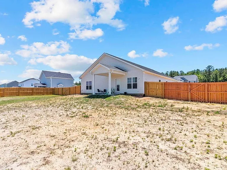 223 Collier Gate St — Photo 30
