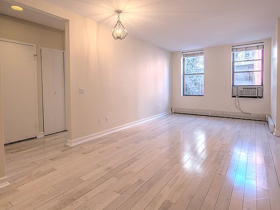 2nd image of 226 E 2nd St APT 2B