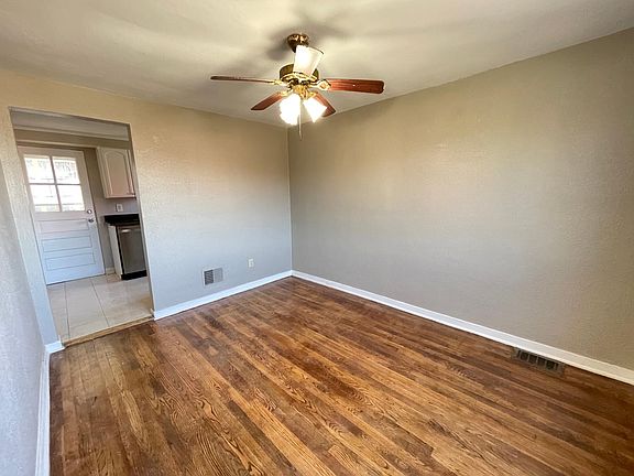 5th image of 8106 Chaske St