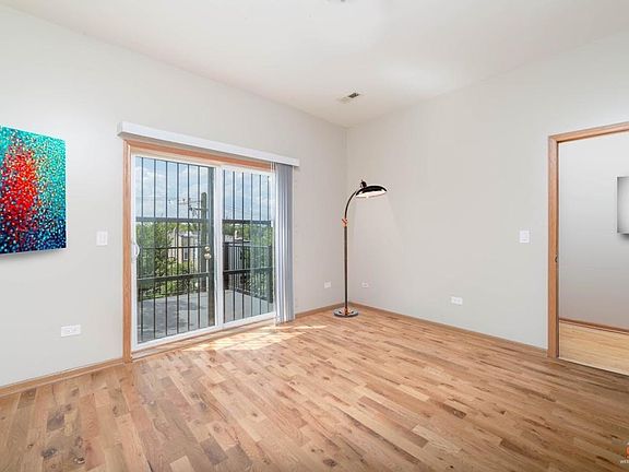 4th image of 4315 W Gladys Ave APT 2
