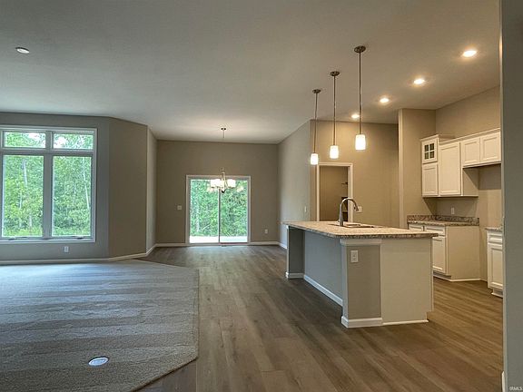 4th image of 7827 Haven Blvd