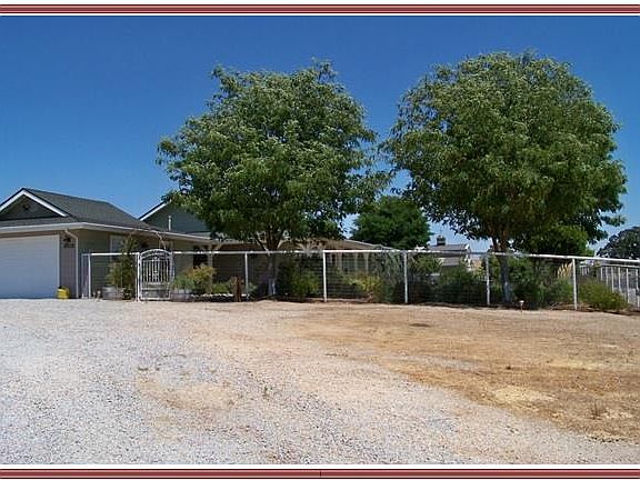 2nd image of 4930 Glenhill Ln