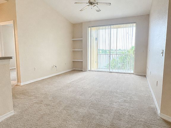 4th image of 1420 Lake Shadow Cir APT 9306