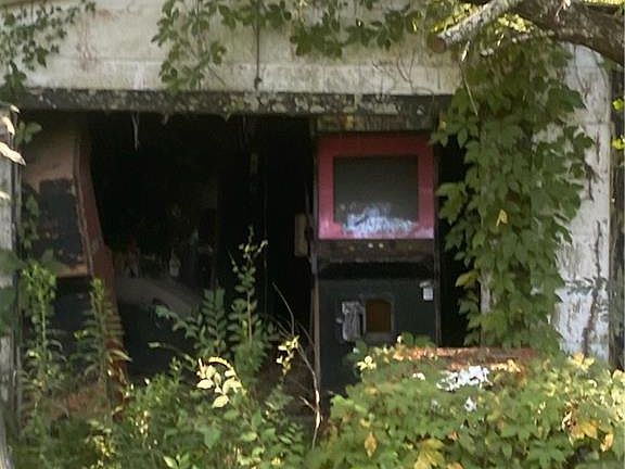 5th image of 1166 114th Hwy