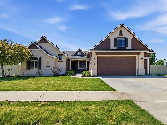2nd image of 287 W Hidden Meadow Way