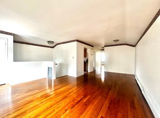 144-15 22nd Rd FLOOR 2, Whitestone, NY 11357