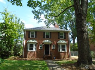 1825 Sterling Rd, Charlotte, NC 28209