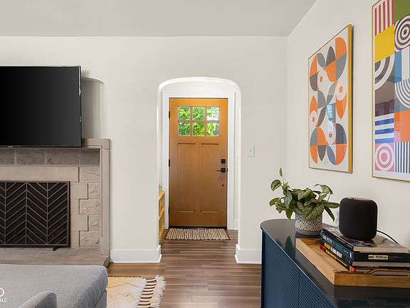 5th image of 802 25th St