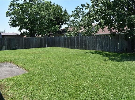 3rd image of 4008 S Indigo Dr