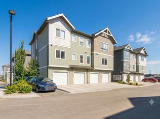 24 S Rivercrest Dr #1303, Cochrane, AB T4C2C5