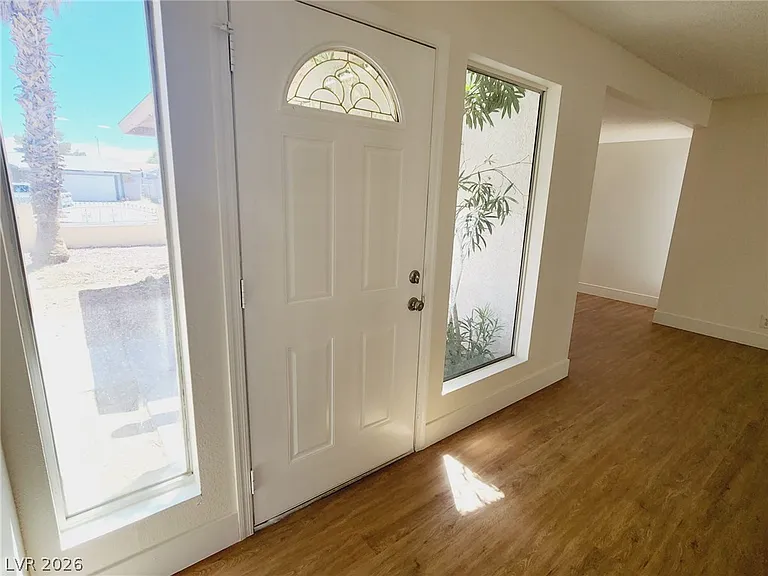 6232 Espinosa Ave — Photo 10