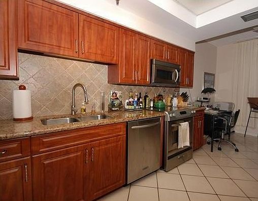 3rd image of 11370 12 Oaks Way APT 112