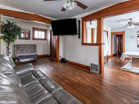 3rd image of 27 Vera Ave