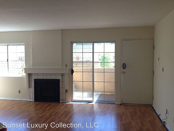 3rd image of 7050 Vassar Ave Unit 12