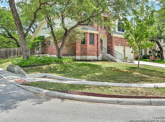 2nd image of 11134 Woodridge Blf