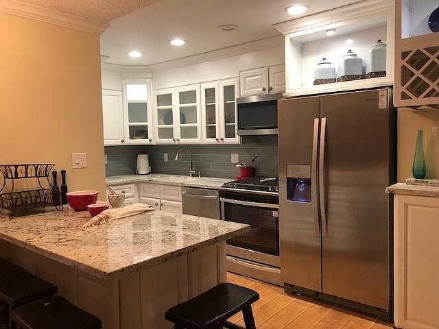 1st image of 646 Sunfish Way