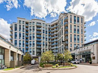 24 Woodstream Blvd #808, Vaughan, ON L4L8C4