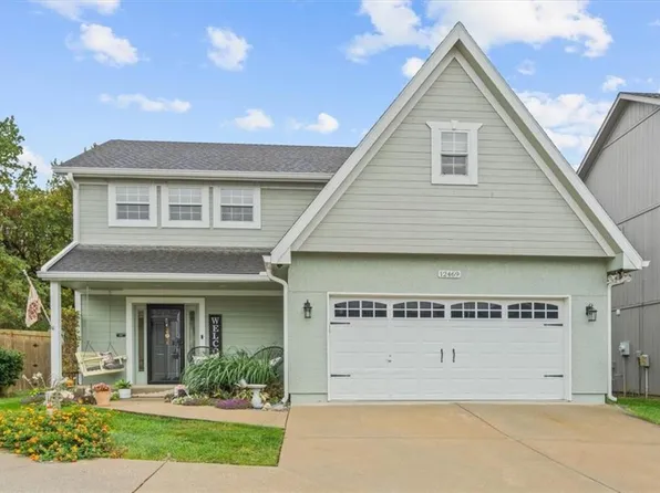12469 Charlotte St, Kansas City, MO 64146