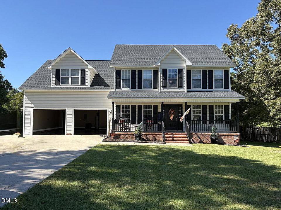 1st image of 705 Crystal Spring Dr