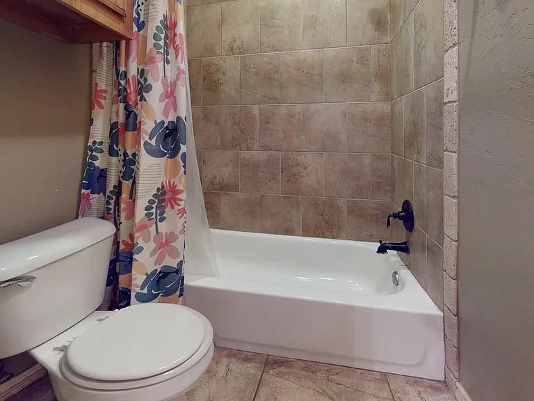 313 Marilyn Glover Dr — Photo 15