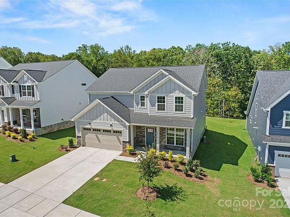 2nd image of 2012 Waxhaw Crossing Dr