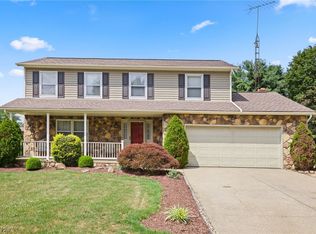 1419 Melanie Dr, Uniontown, OH