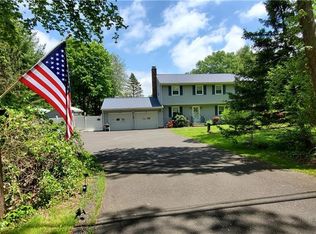450 Wheeler Rd, Monroe, CT 06468