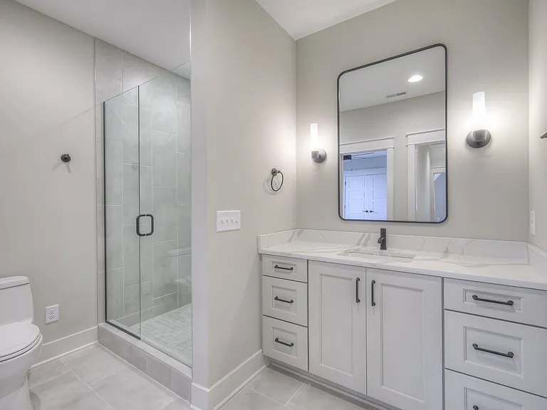 821 Acklen Ave — Photo 24