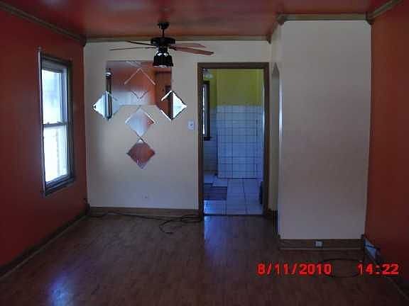 4th image of 12319 S Throop St