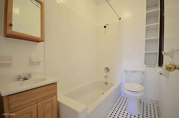 Rented by Corcoran | media 26